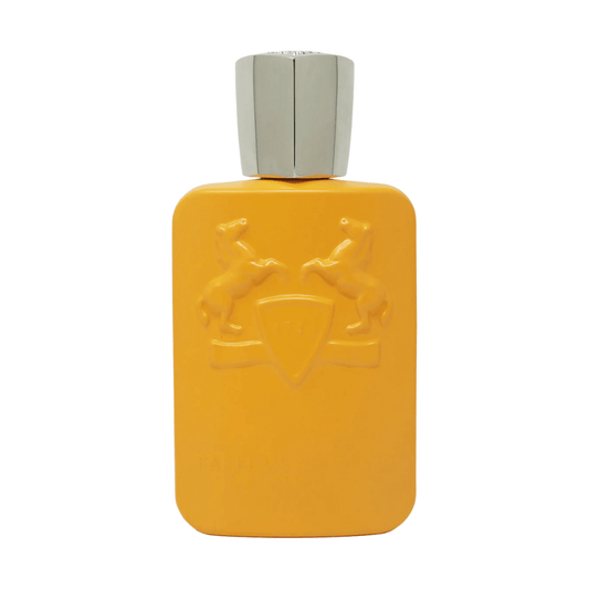 Botella de perfume Perseus original en color amarillo con diseño de caballos. Envíos rápidos y gratis en pedidos mayores a $1700. Decant.